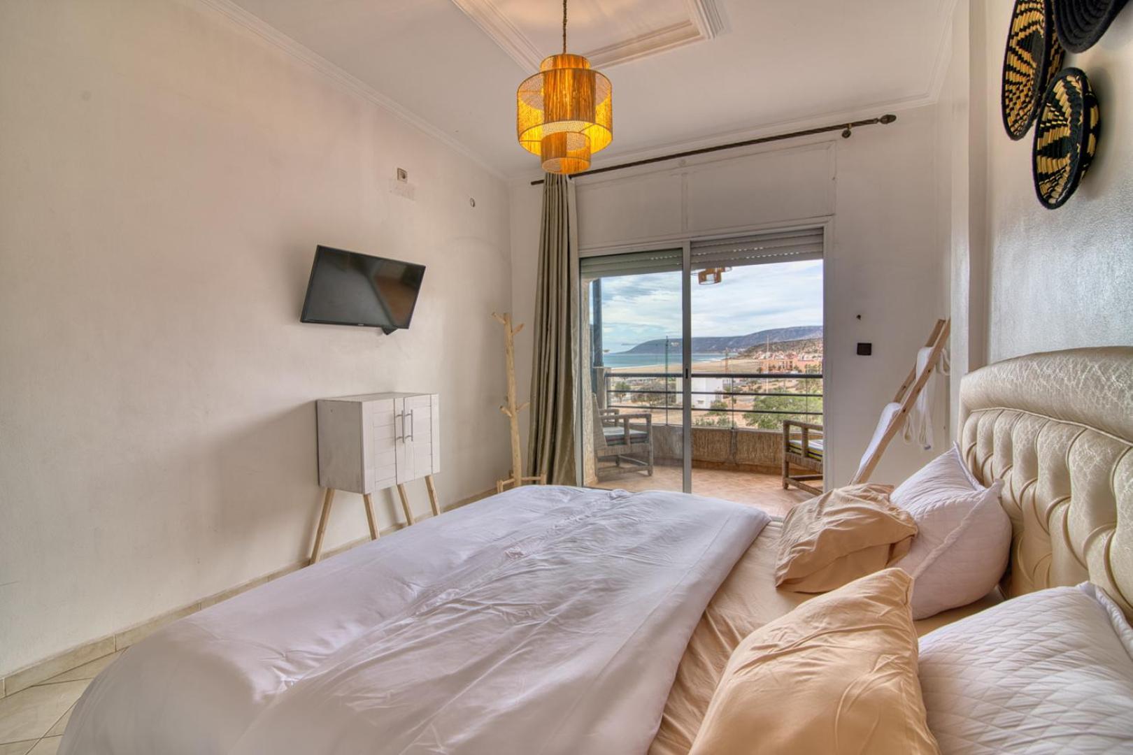 Отель Pearl Surf Camp Morocco Imi Ouaddar Экстерьер фото